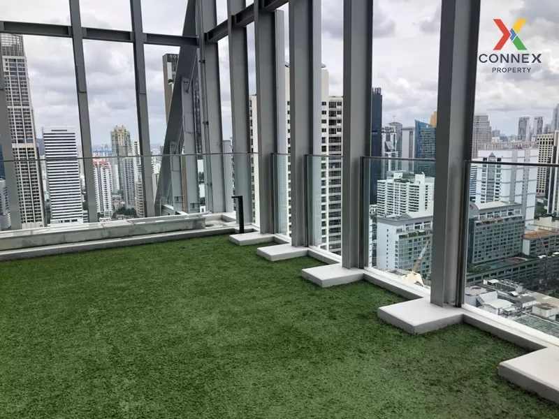 FOR SALE condo , Hyde Sukhumvit 11 , Duplex , high floor , BTS-Na